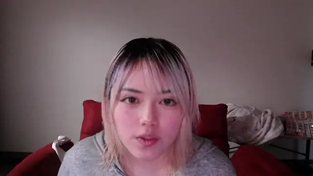 uru luv000 online show from February 18, 7:40 am