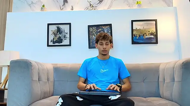 YOUNG BOYS HELL online show from April 25, 1:30 am