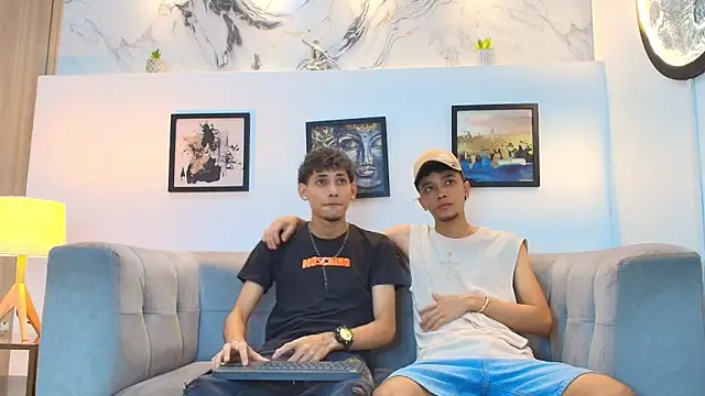 YOUNG BOYS HELL online show from April 21, 1:20 am