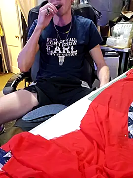 wranglerwayne online show from May 12, 6:54 am