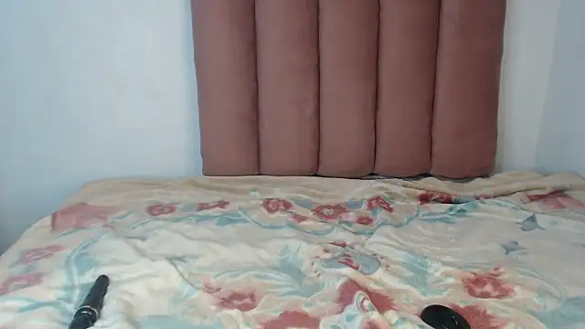 BigBootyEbony  online show from April 21, 7:37 am