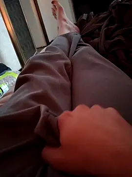 valetrav5 online show from February 15, 9:03 pm