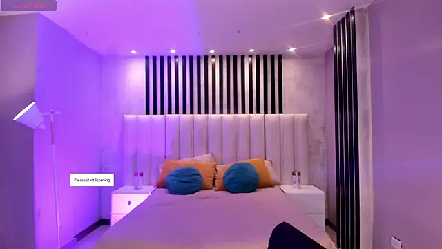 ArianaBellX online show from April 26, 9:23 pm