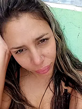 kiki milu online show from April 22, 4:48 pm