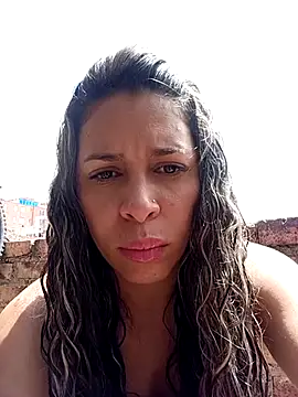 kiki milu online show from April 23, 3:58 pm