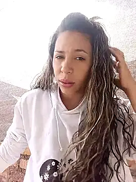 kiki milu online show from April 26, 2:26 pm