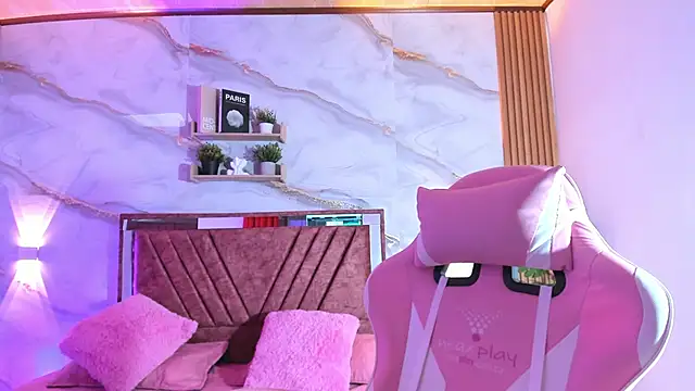 your whore Salome online show from March 18, 6:46 pm