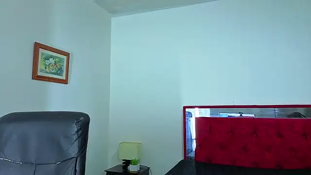 goodgirlxxl online show from April 22, 2:52 am