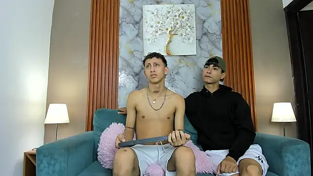 BOYS PLAY online show from March 31, 9:15 pm