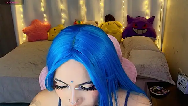 maliciaXpoison online show from June 11, 3:36 am