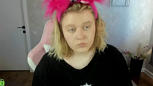 luna c0ra online show from April 26, 1:03 am