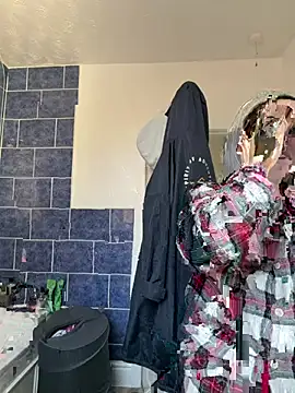 Darkfantisyx online show from April 21, 12:01 pm