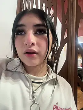 Kattengel  online show from April 25, 1:52 am