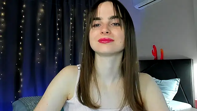 megann fox2 online show from March 5, 7:31 pm