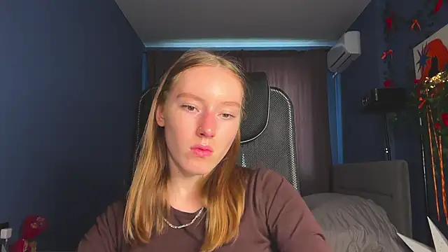 Anna Kare online show from April 22, 1:52 pm