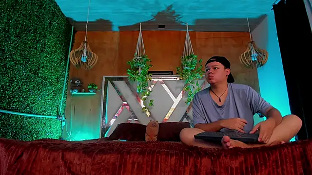 Ethan Blazes online show from March 11, 2:53 pm