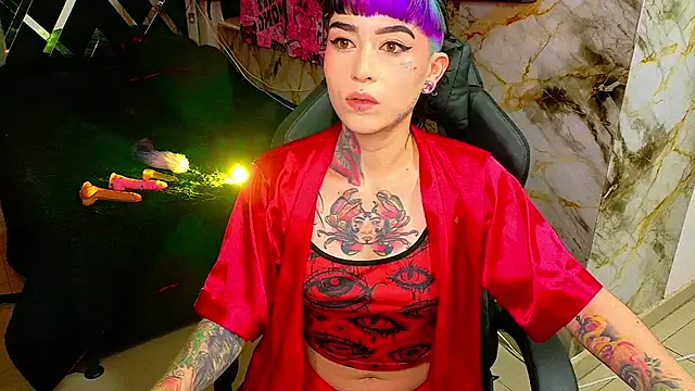 nova kitttyy online show from March 25, 10:40 am