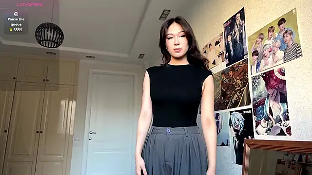 HannaOreo online show from July 31, 1:01 pm