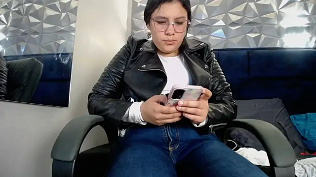 belen green online show from April 20, 7:17 pm