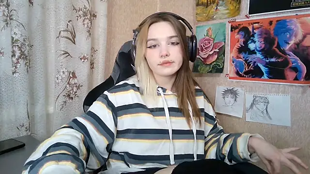 MilaTyan online show from April 24, 5:05 pm