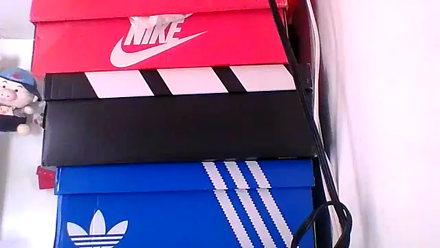 pocahontas hotty online show from April 28, 6:23 pm