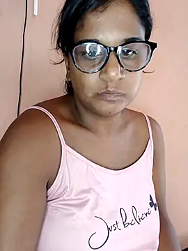 indianstrawberrylips4u online show from March 21, 7:35 am