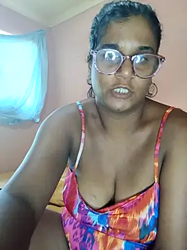 indianstrawberrylips4u online show from March 19, 7:24 am