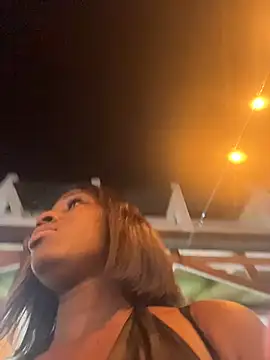 ZarahFerreira online show from March 4, 12:39 am