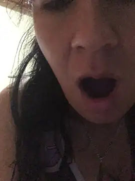 Mariibeella online show from March 6, 6:25 pm