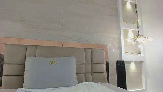 bella novoa online show from April 21, 2:51 am