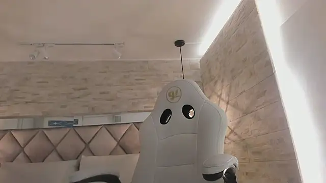 bella novoa online show from March 25, 3:34 am