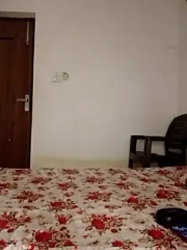 cute girl 29 online show from April 23, 6:21 pm