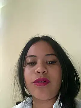 11-Victoria online show from March 8, 8:35 pm