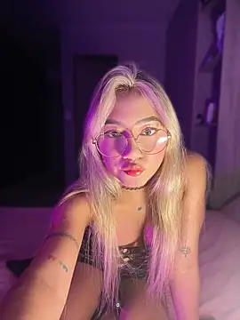 Dulce Sofi  online show from June 5, 10:49 pm