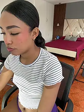 kali rousse online show from April 22, 12:13 pm