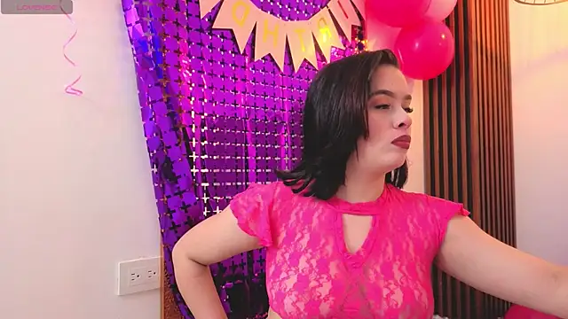 anastasiacole  online show from April 24, 8:22 pm