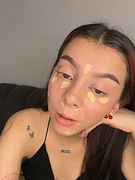 MelLove  online show from March 10, 9:08 pm