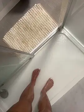 Destinylovex online show from April 19, 7:05 pm