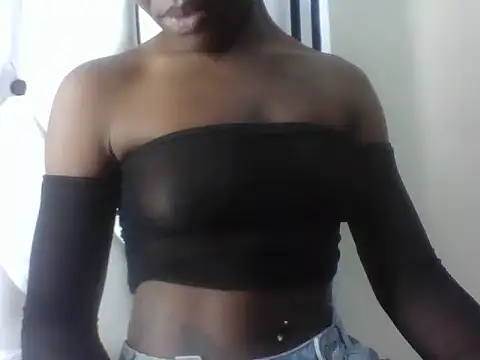 melindasmomo online show from March 14, 6:09 pm