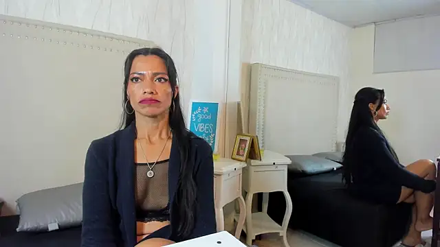 FernandaAvilax online show from April 22, 2:52 am