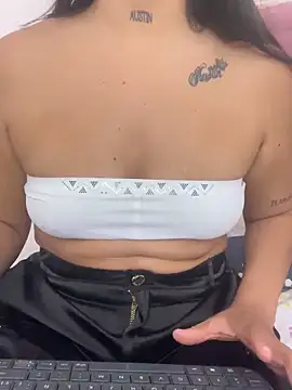 JessikaHoot online show from April 21, 1:51 pm