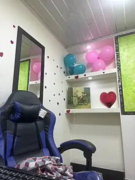 angell cooper8 online show from March 27, 11:33 am