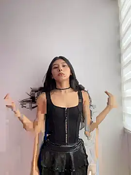 chloe bluee  online show from April 23, 6:21 pm