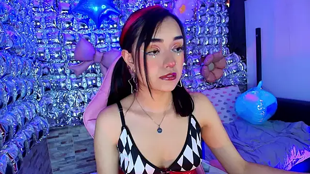 lala cherry online show from April 23, 8:55 pm