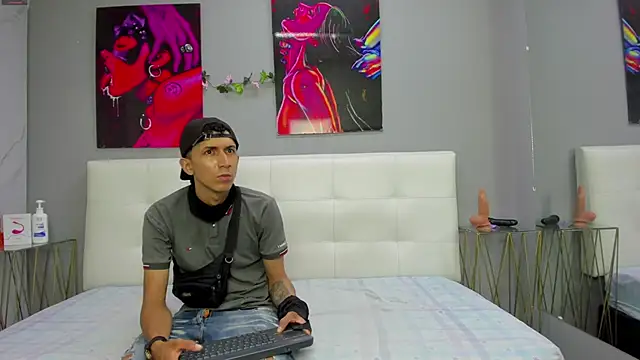 ahsly78Bryan online show from June 8, 8:19 pm