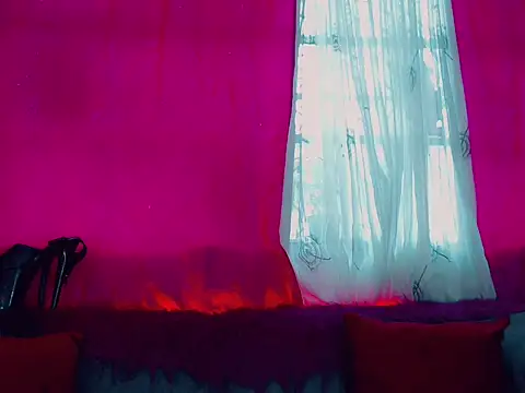 DeboraGill online show from April 23, 8:22 pm