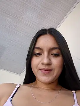 DulceCaroX online show from July 28, 1:21 pm