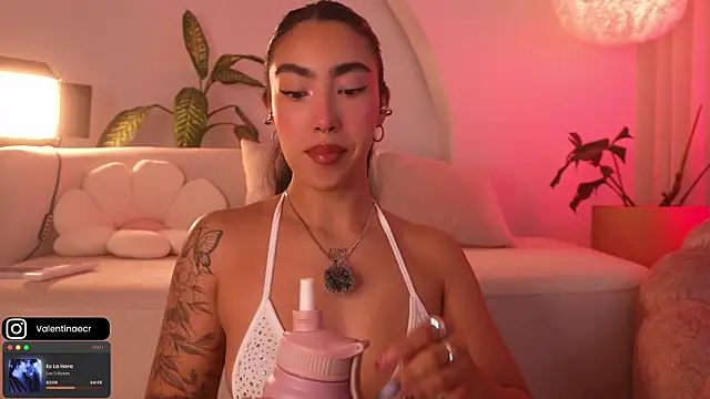 Kali-hill online show from March 10, 6:39 am