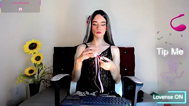 venus exe online show from March 18, 3:17 pm