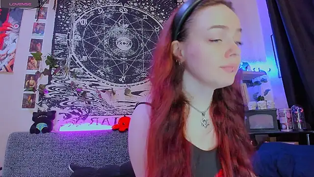 FearlessDivaX online show from April 25, 3:53 am